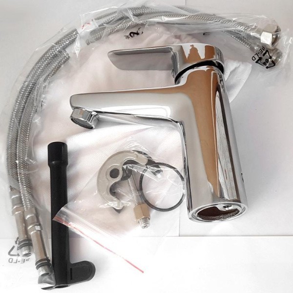 Смеситель для умывальника Deante Neo Boro BMO 020M хром Смеситель для умывальника Deante Neo Boro BMO 020M хром