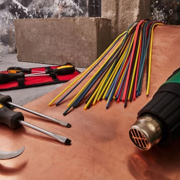 Набор термоусадочной трубки 3,0 / 1,5 мм, пять цветов (упаковка  50 штук по 1 м) REXANT