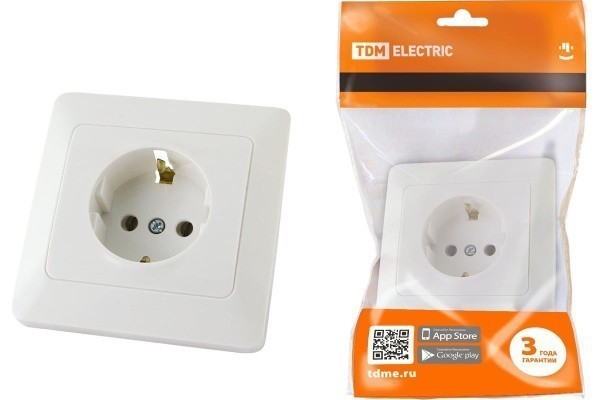 Розетка 2П+3 16А 250В белая Ильмень TDM (SQ1823-0010)