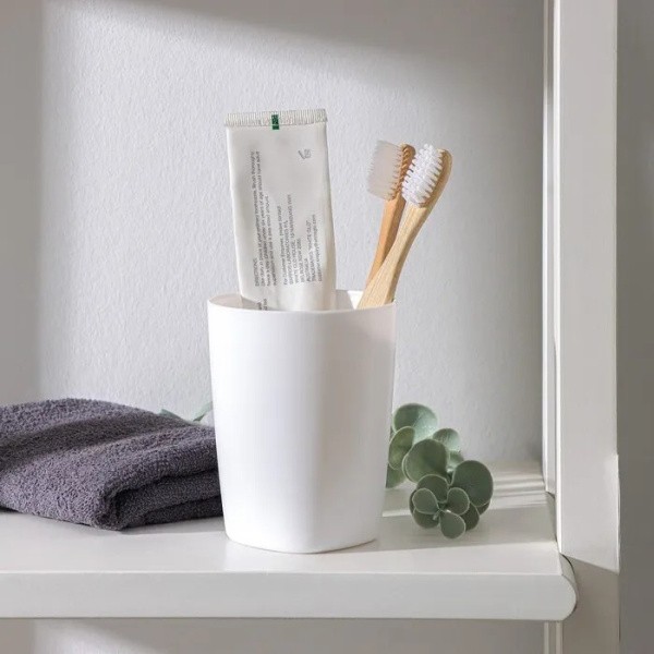 Стакан Aqua снежно-белый Стакан Aqua снежно-белый